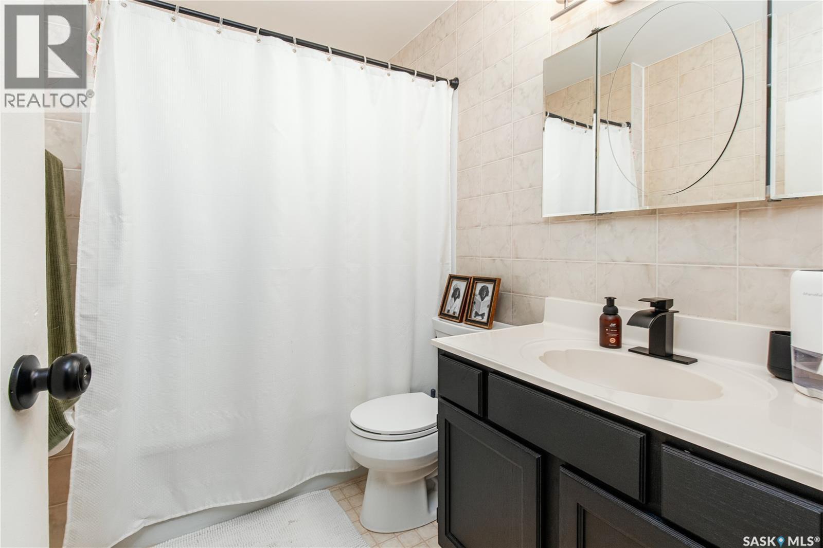 1005 Coteau STREET W - 17