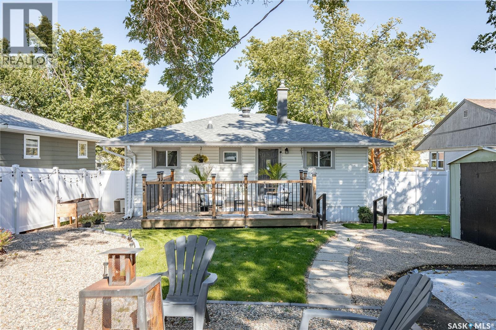 1005 Coteau STREET W, Moose Jaw — photo 35