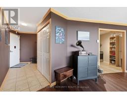 806 - 900 Dynes Road, Ottawa, ON K2C3L6 Photo 6