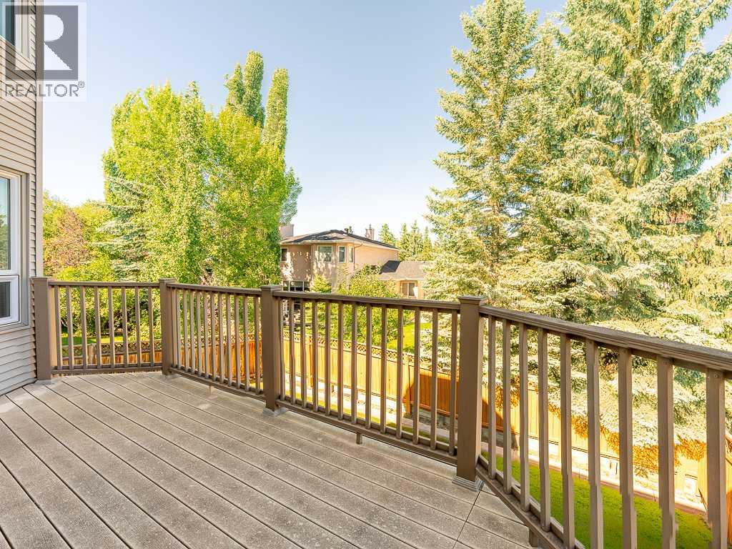 44 Straddock Crescent SW - 10
