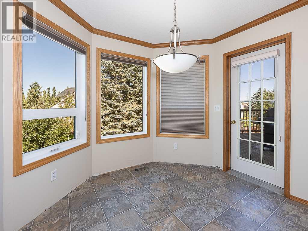 44 Straddock Crescent SW - 9