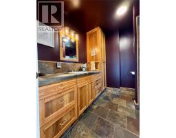 225 Dalgren Street, Kimberley, BC V1A1J4 Photo 17