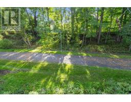 8 Elm Street, Brockville, ON K6V5M6 Photo 29