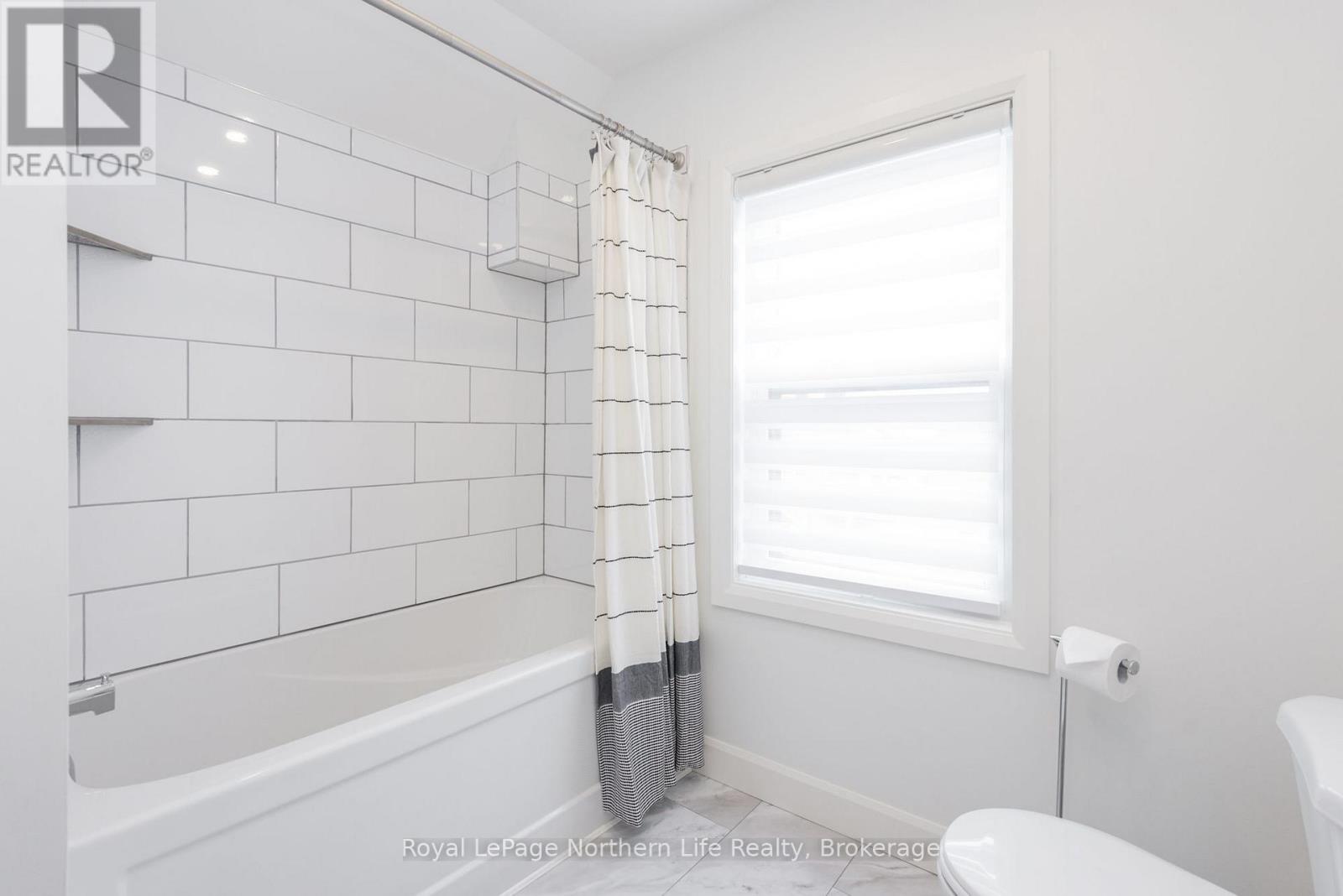 253 SECOND AVENUE W, North Bay (Central) — photo 29