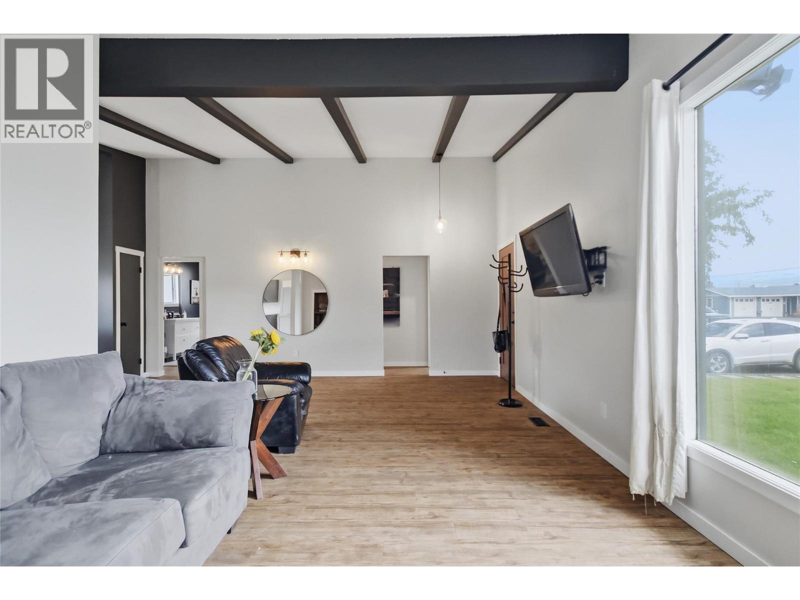 2306 Greenfield Avenue - Image 18