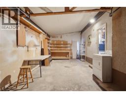 2306 Greenfield Avenue, Kamloops, BC V2B4P4 Photo 36