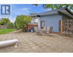2306 Greenfield Avenue, Kamloops, BC V2B4P4 Photo 13