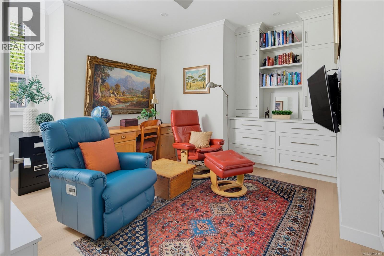 #5 4771 Cordova Bay Rd - Image 20