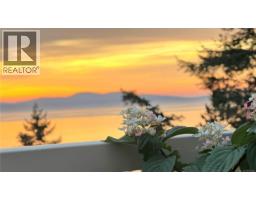 5 4771 Cordova Bay Rd, Saanich, BC V8Y2J7 Photo 28