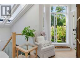 5 4771 Cordova Bay Rd, Saanich, BC V8Y2J7 Photo 37