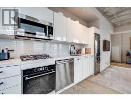 1606 - 11 Charlotte Street, Toronto, ON M5V0M6 Photo 7