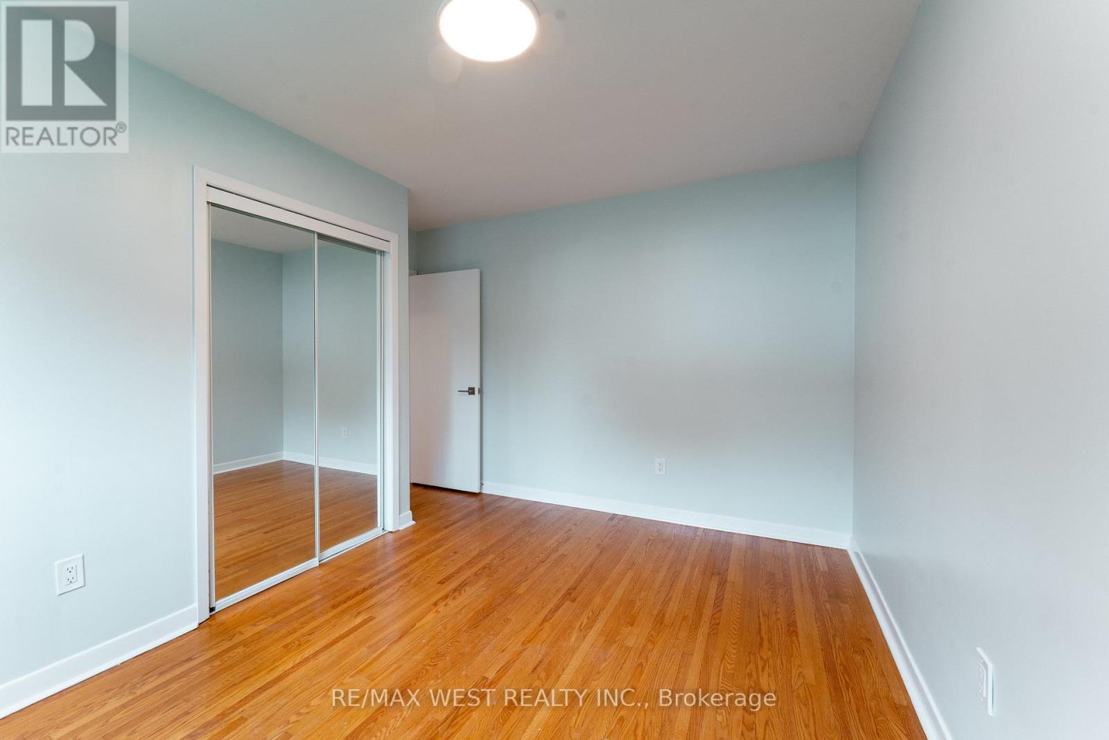 203 LUPIN DRIVE - 22