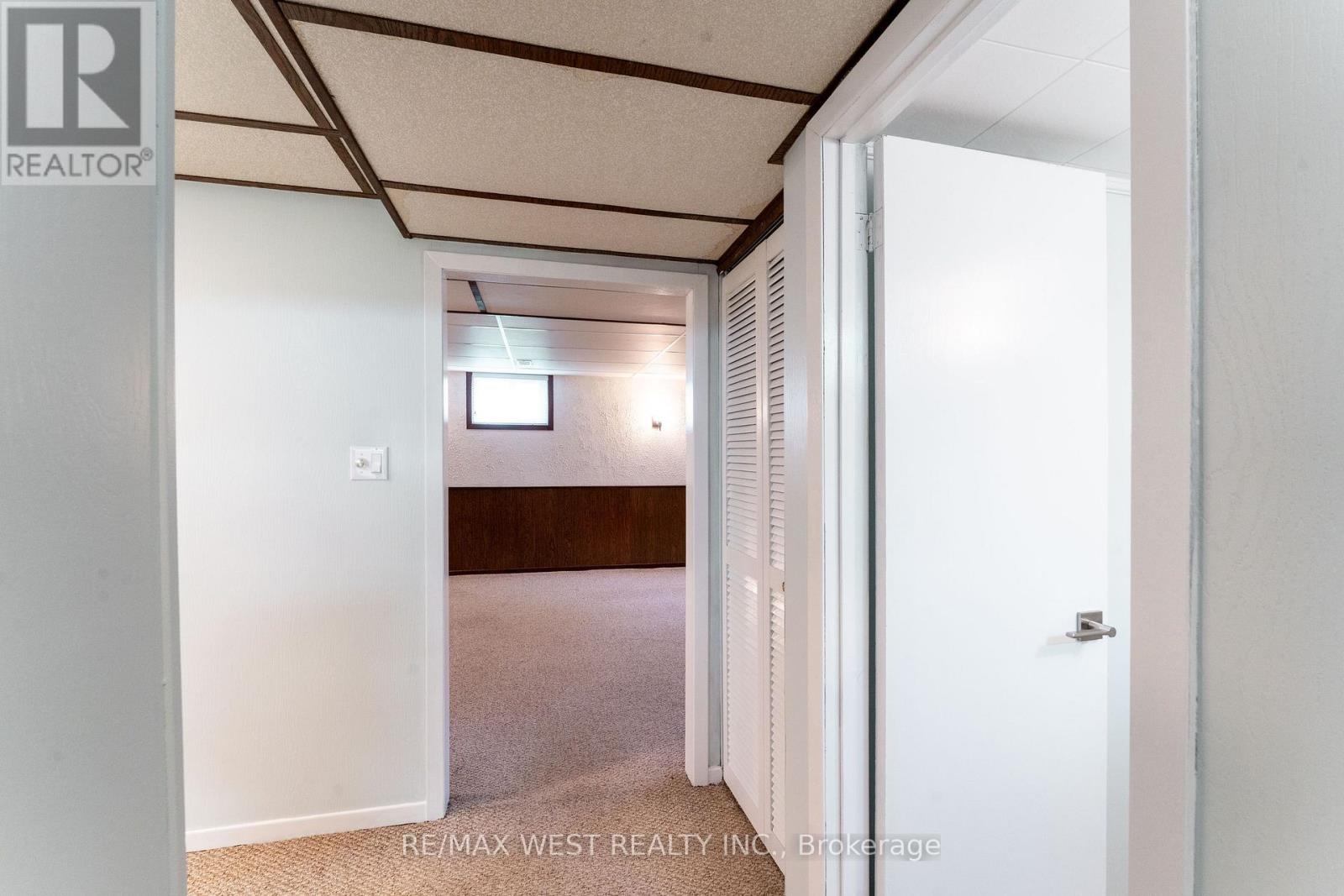 203 LUPIN DRIVE - Image 28