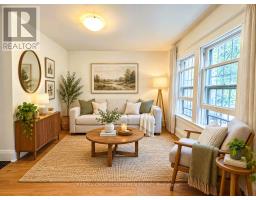 Foyer - 287 Greenwood Avenue, Toronto, ON M4L2R6 Photo 6