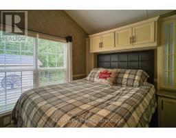 107 Madawaska Trail, Wasaga Beach, ON L9Z1X7 Photo 16