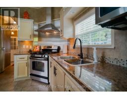 107 Madawaska Trail, Wasaga Beach, ON L9Z1X7 Photo 6