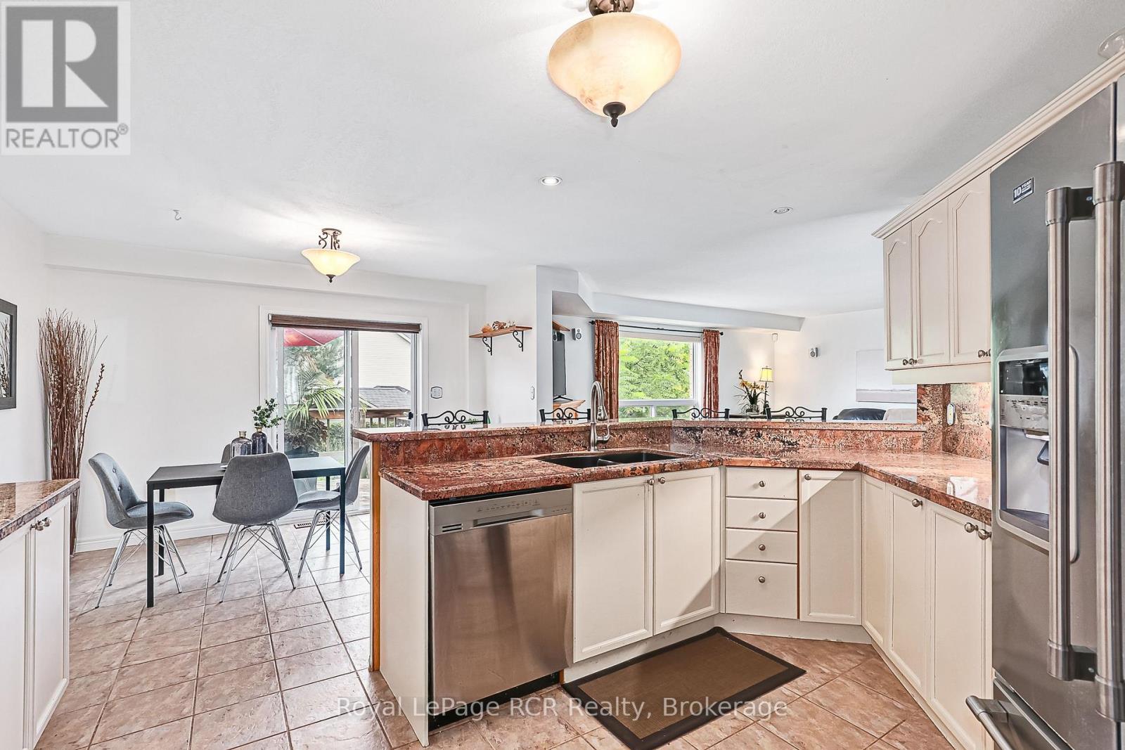 23 MARINA CRESCENT - Image 7