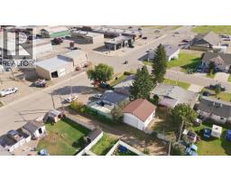 10808 101 Avenue, Fort St  John, BC V1J2C2 Photo 35