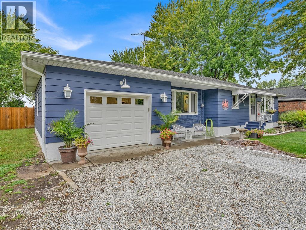671 HALE STREET, Stoney Point — photo 3