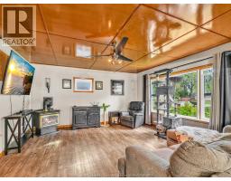 Living room - 671 Hale Street, Stoney Point, ON N0R1A0 Photo 6