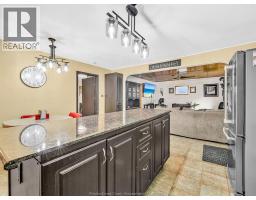 Kitchen - 671 Hale Street, Stoney Point, ON N0R1A0 Photo 8