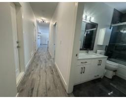 Suite 8356 Mctaggart St, Mission, BC V2V6S6 Photo 12