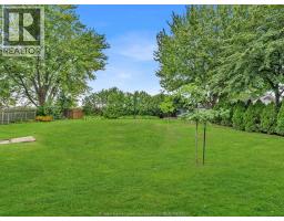 671 Hale Street, Stoney Point, ON N0R1A0 Photo 32