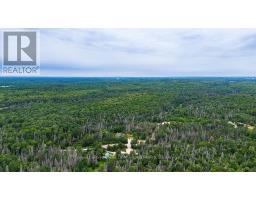 286 Halls Road E, Magnetawan, ON P0A1Z0 Photo 18