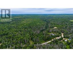 286 Halls Road E, Magnetawan, ON P0A1Z0 Photo 22