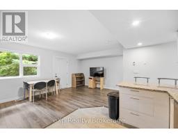 119 - 338 Albert Street, Waterloo, ON N2L3T8 Photo 19