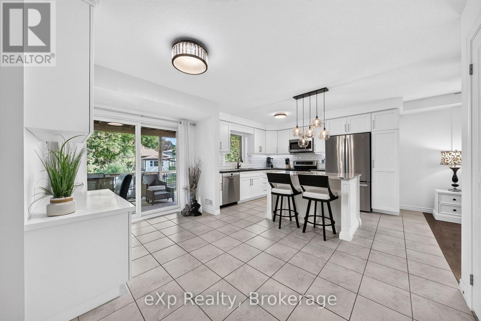 67A RAYMOND STREET - 10