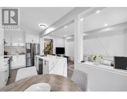 93 Blanchard Crescent, Essa, ON L0M1B5 Photo 17