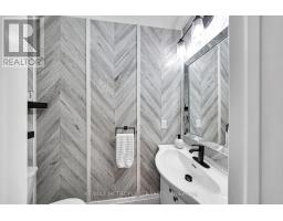 Laundry room - 93 Blanchard Crescent, Essa, ON L0M1B5 Photo 8