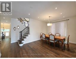 Family room - 41 Mansard Drive, Richmond Hill, ON L4E0L7 Photo 7