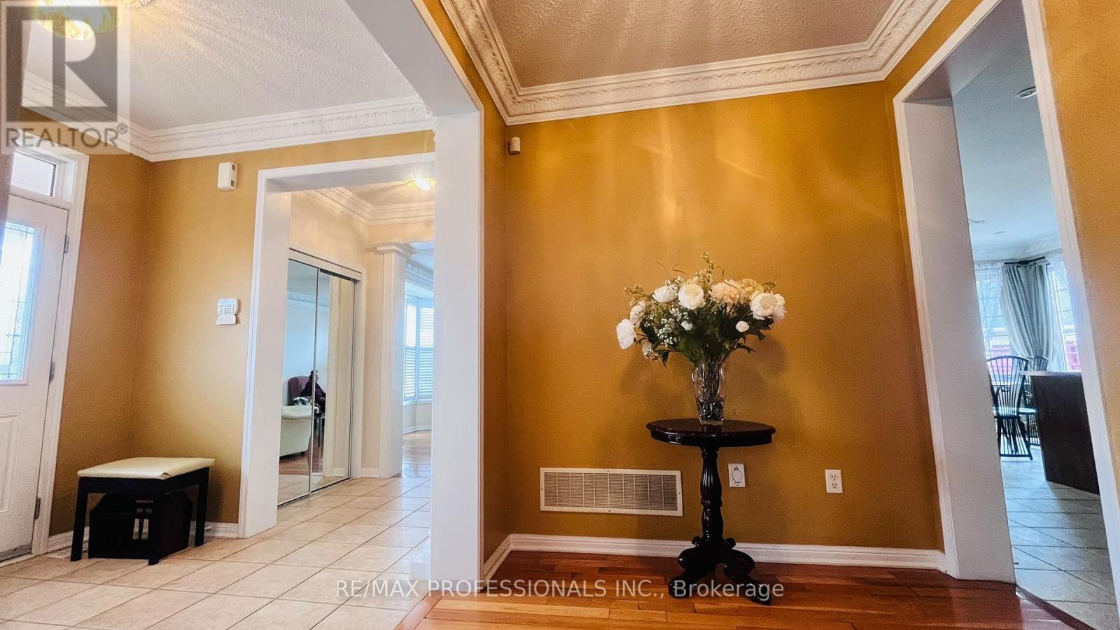49 COLCHESTER STREET - 8