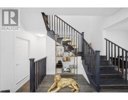 90 Ferragine Crescent, Bradford West Gwillimbury, ON L3Z4K2 Photo 11