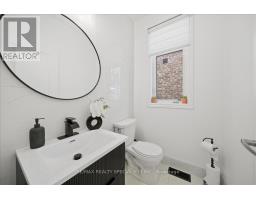 Foyer - 90 Ferragine Crescent, Bradford West Gwillimbury, ON L3Z4K2 Photo 6