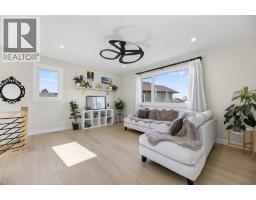 3pc Bathroom - 30 Silverstone Place, Didsbury, AB T0M0W0 Photo 15