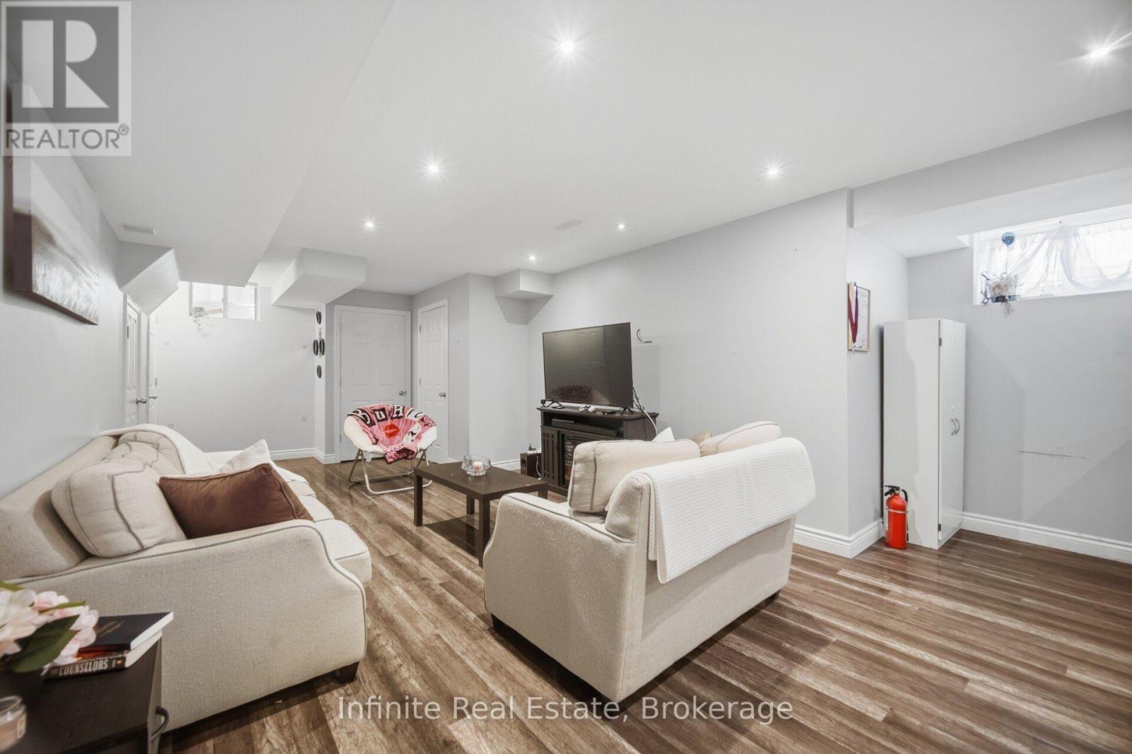 32 BEAR RUN ROAD - 38