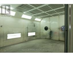 393 Weston Road, Toronto, ON M6N3P7 Photo 13