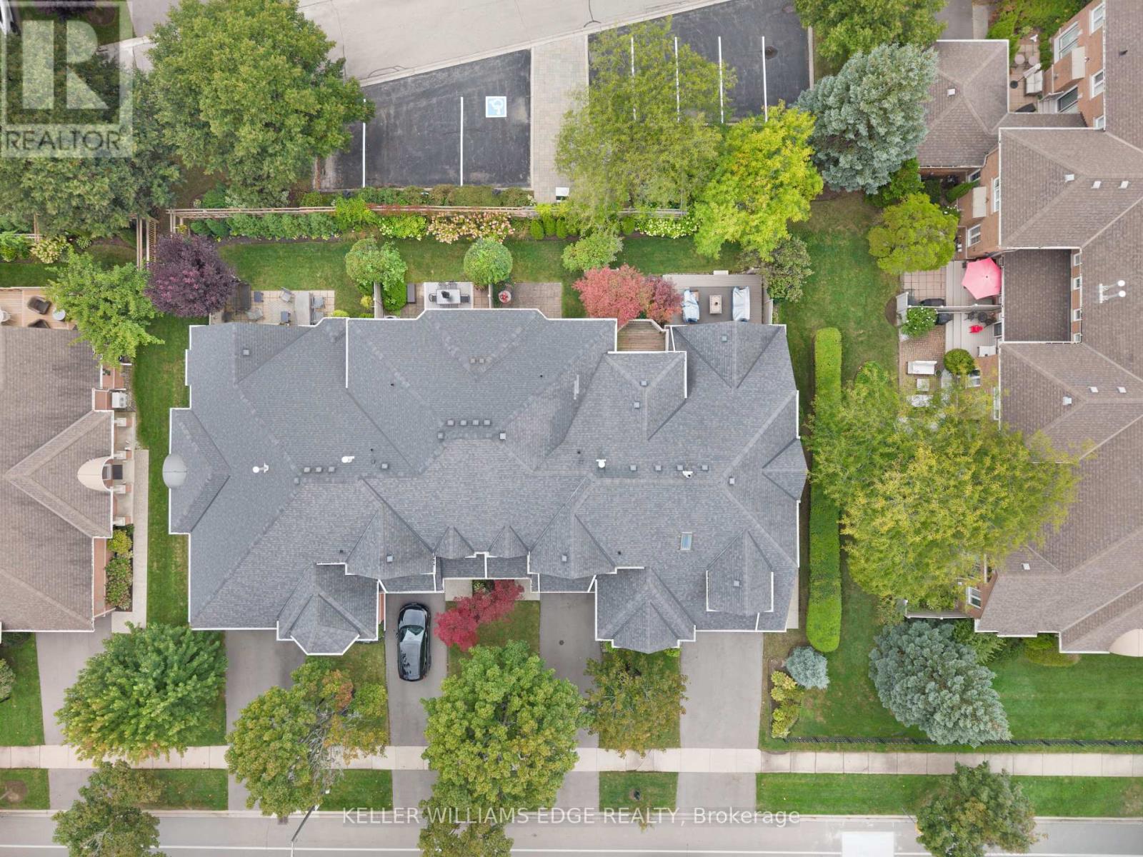 #2 2175 COUNTRY CLUB DRIVE - 39