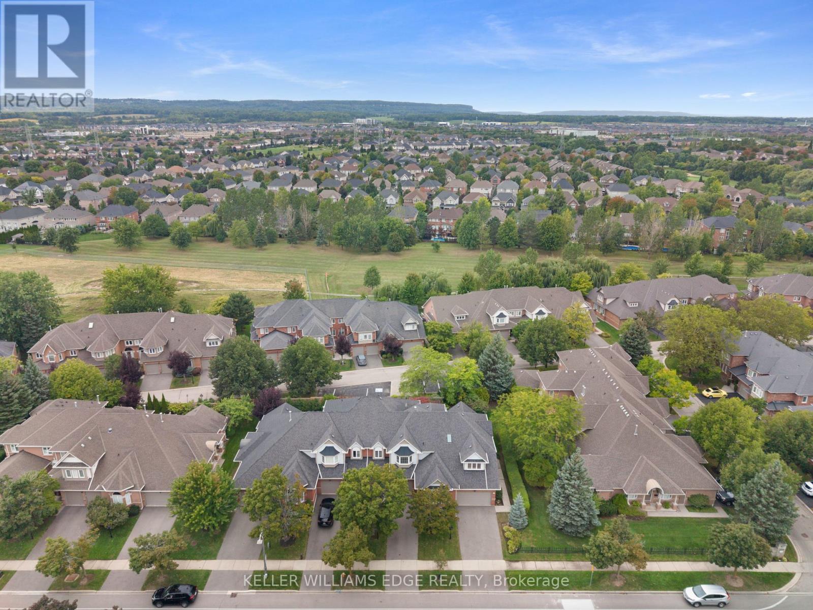 #2 2175 COUNTRY CLUB DRIVE - 41