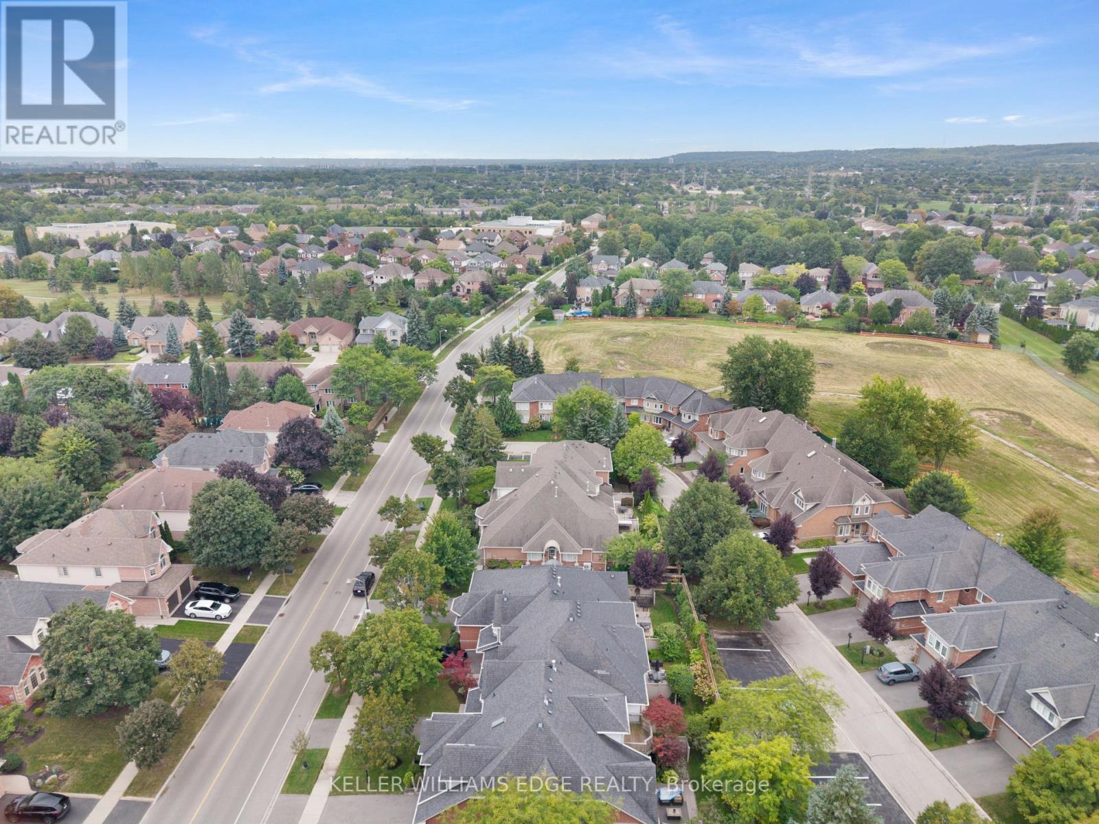 #2 2175 COUNTRY CLUB DRIVE - Image 44