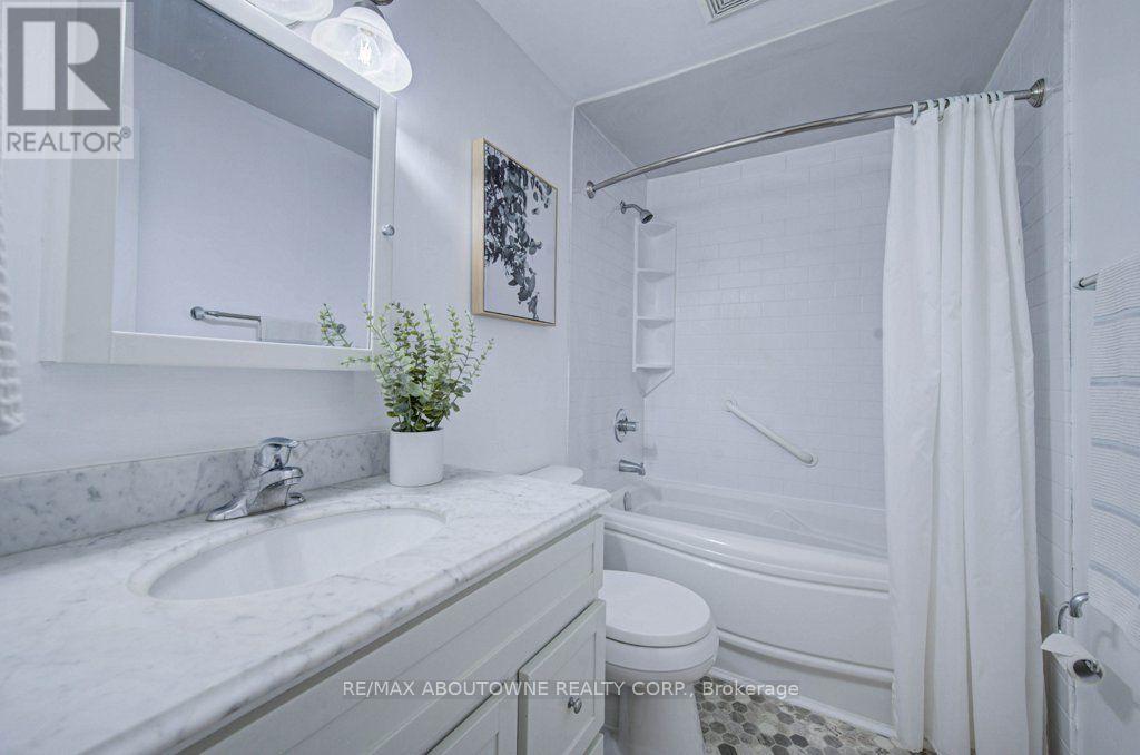 1012 ELIZABETH PLACE - 14