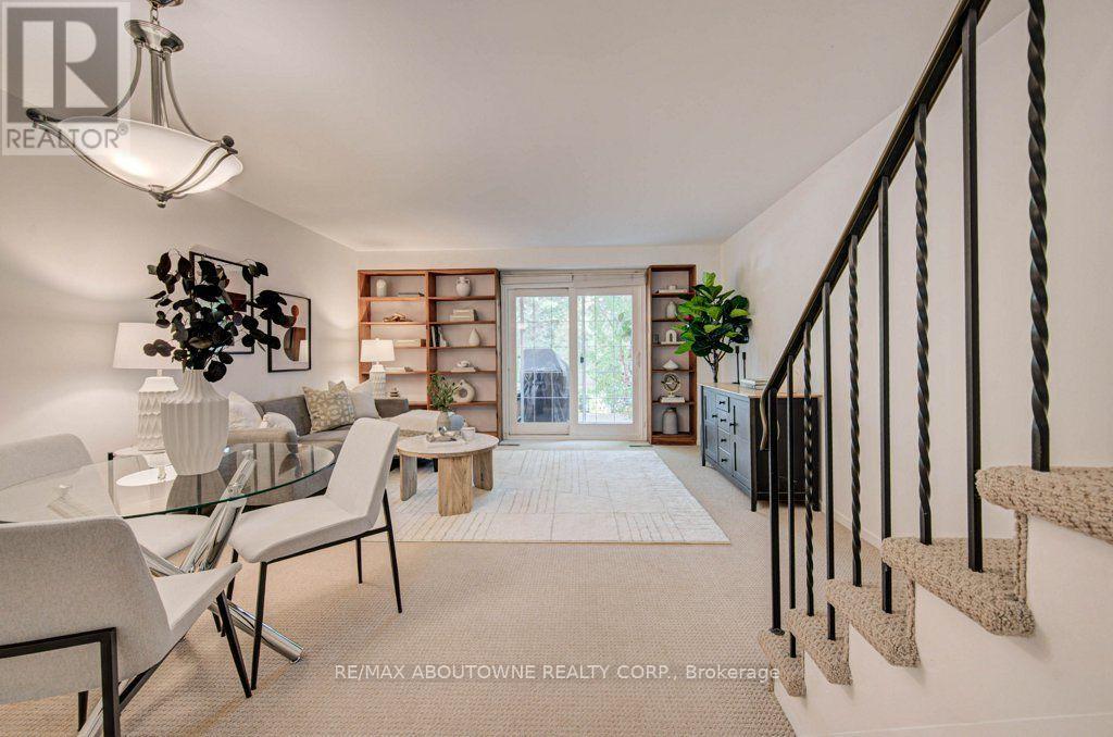 Photo of 1012 ELIZABETH PLACE