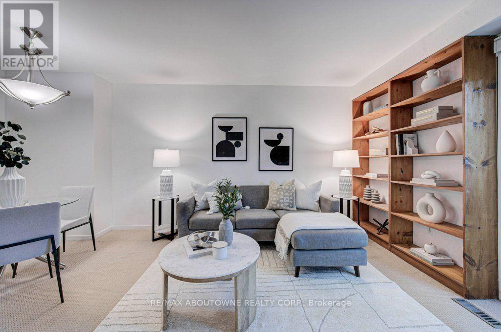 Photo of 1012 ELIZABETH PLACE
