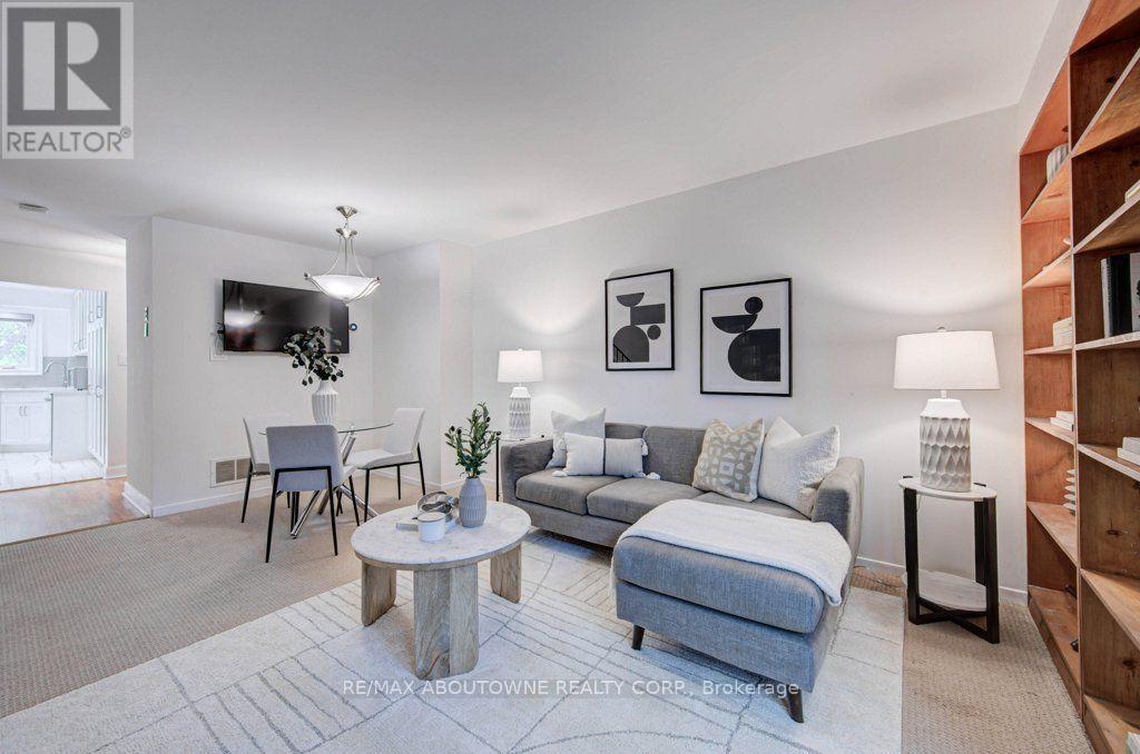 Photo of 1012 ELIZABETH PLACE