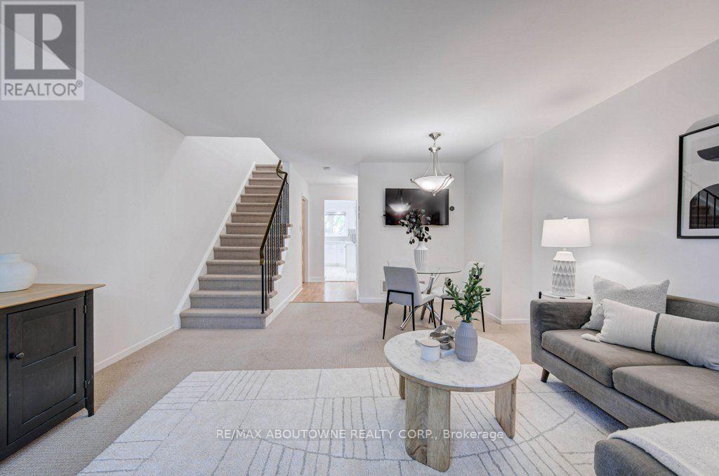 Photo of 1012 ELIZABETH PLACE