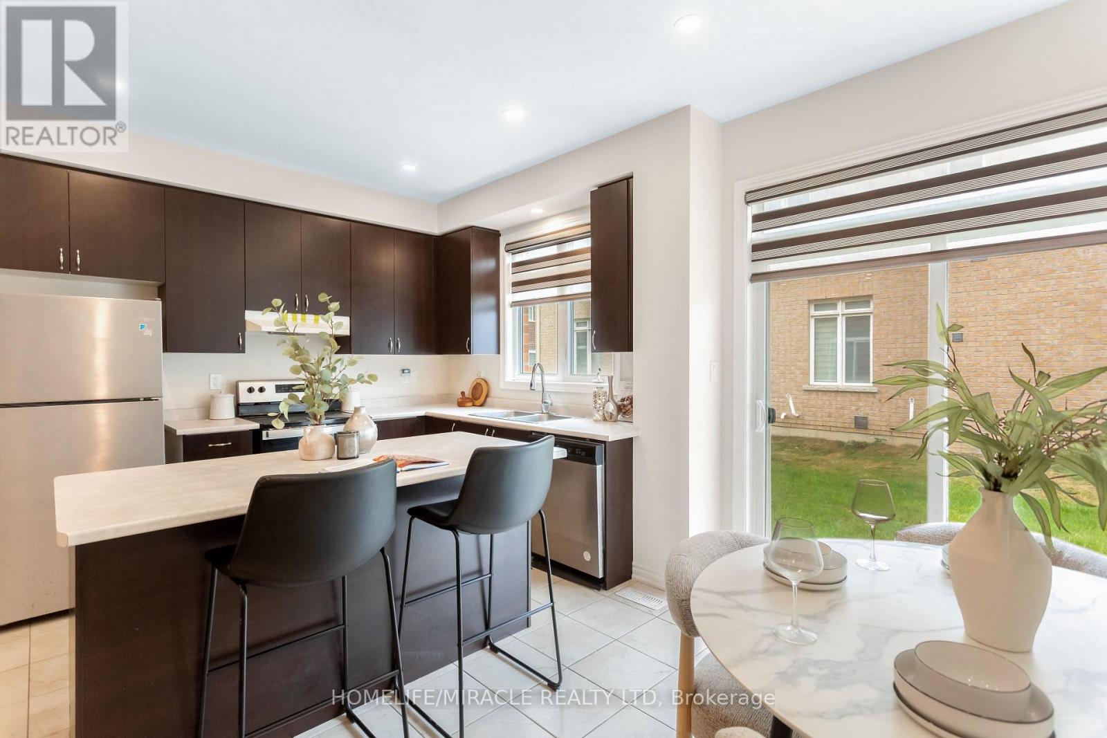 52 TUNDRA ROAD - 19