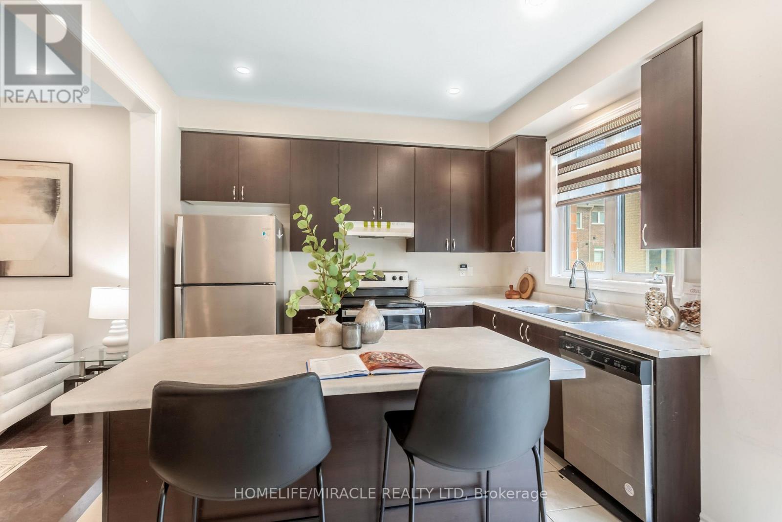 52 TUNDRA ROAD - 23